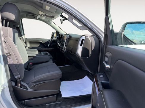 Used 2017 GMC Sierra 1500 SLE w/ SLE Value Package image 28