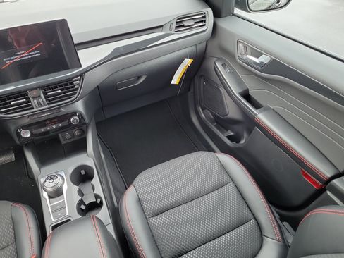 New 2026 Ford Escape ST-Line w/ Tech Pack #1 image 14