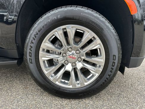 Used 2024 GMC Yukon XL Denali w/ Max Trailering Package AWD/4WD image 12