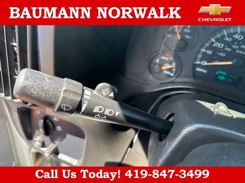 Used 2007 GMC Savana 2500 RWD image 12