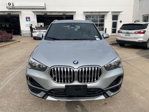 Used 2021 BMW X1 xDrive28i w/ Convenience Package image 2