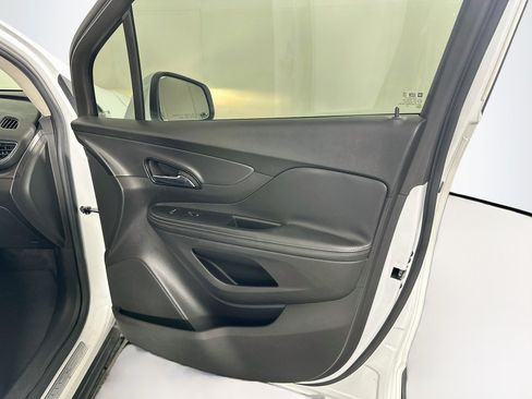 Used 2019 Buick Encore Preferred FWD image 29