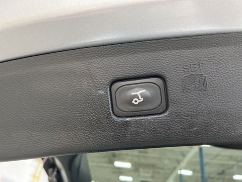 Certified 2022 Ford Edge SEL w/ Convenience Package image 43