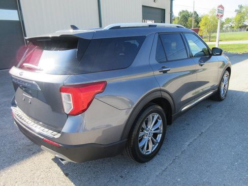 Used 2022 Ford Explorer Limited RWD image 6