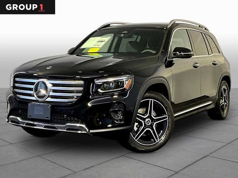 New 2026 Mercedes-Benz GLB 250 4MATIC image 1