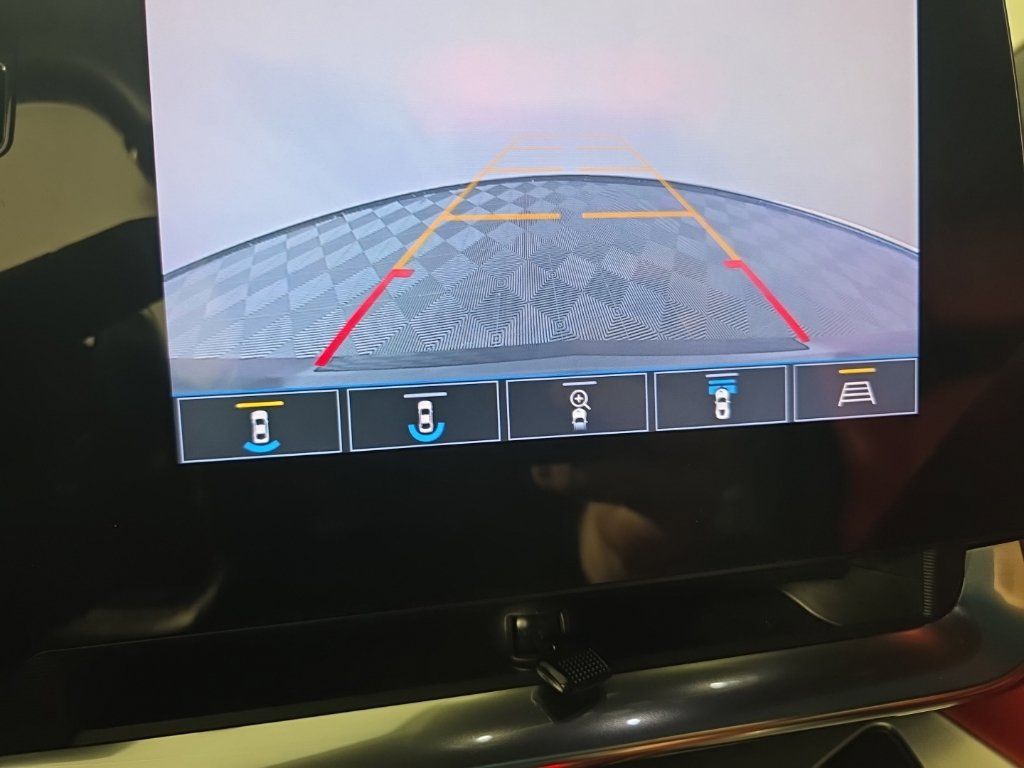 Used 2020 Chevrolet Corvette Stingray Premium Cpe w/ 3LT Preferred Equipment Group RWD image 18
