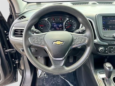 Used 2020 Chevrolet Equinox LT AWD/4WD image 11