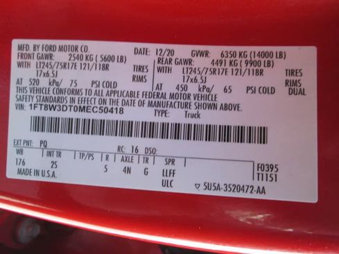 Used 2021 Ford F350 XLT w/ XLT Premium Package image 27