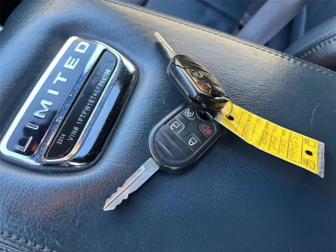 Used 2014 Ford F150 Limited image 28