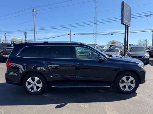 Used 2017 Mercedes-Benz GLS 450 4MATIC image 2