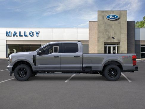 New 2026 Ford F350 XL image 3