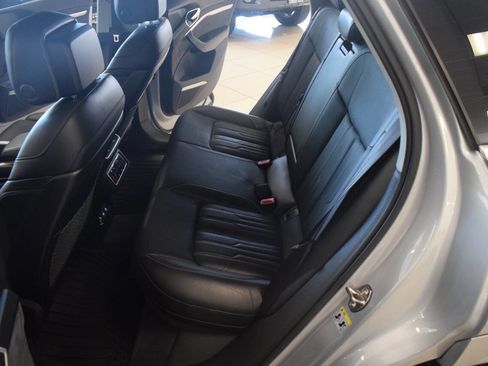 Used 2019 Audi e-tron Prestige w/ Prestige Package AWD/4WD image 60