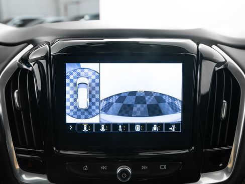 Used 2020 Chevrolet Traverse Premier w/ Redline Edition AWD/4WD image 38