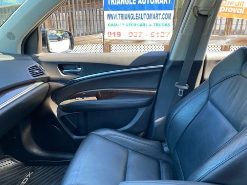 Used 2017 Acura MDX SH-AWD image 13
