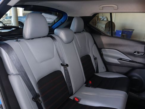 Used 2021 Nissan Kicks SR w/ SR Premium Package image 43