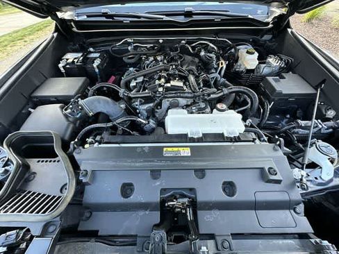 Used 2024 Toyota Tacoma SR AWD/4WD image 25