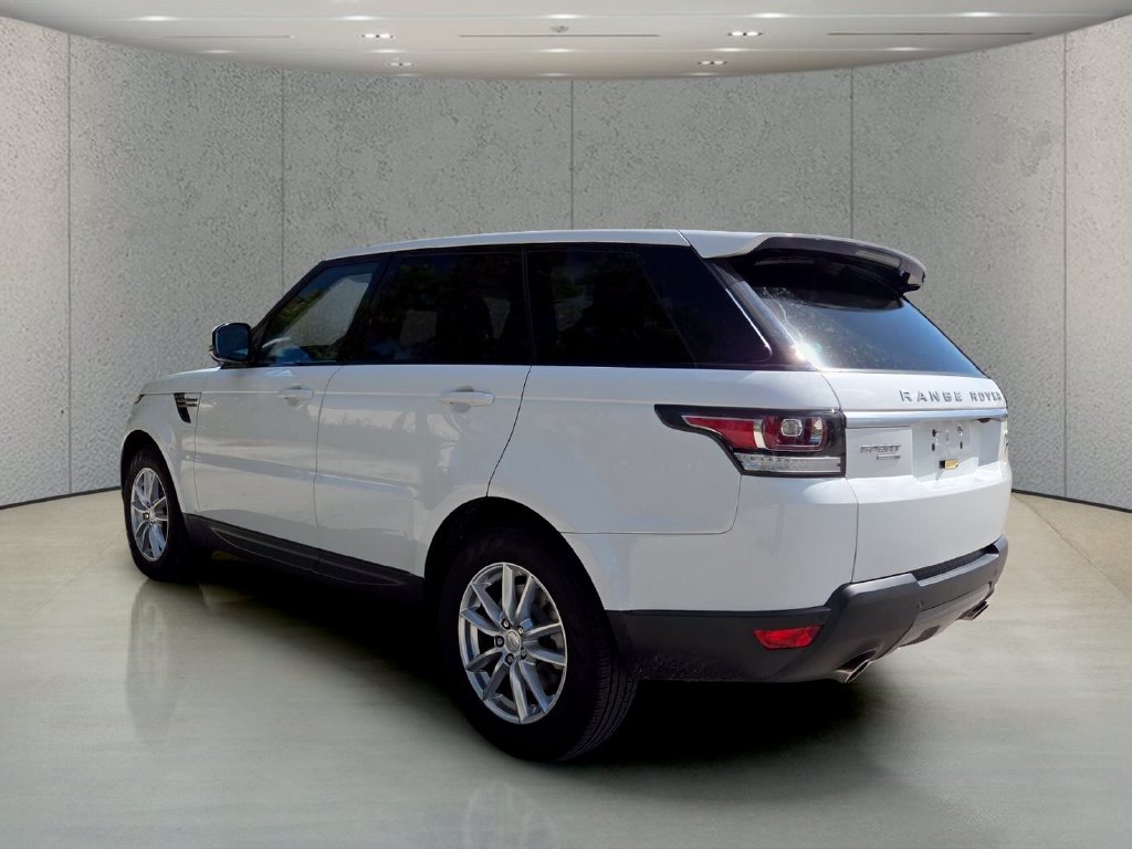Used 2015 Land Rover Range Rover Sport SE AWD/4WD image 8