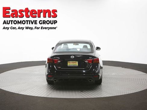 Used 2024 Nissan Altima 2.5 SV w/ SV Premium Package FWD image 38