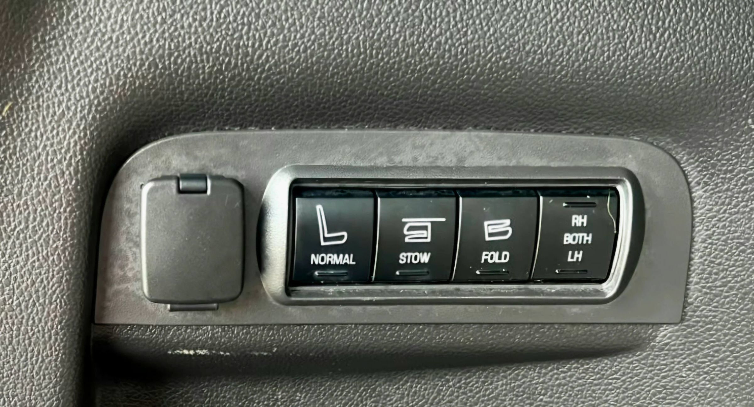 Used 2012 Ford Explorer Limited FWD image 41