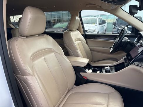 Used 2021 Jeep Grand Cherokee L Limited w/ MOPAR Finishing Package image 20