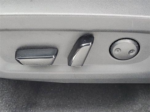 Certified 2025 Nissan Murano SL image 7