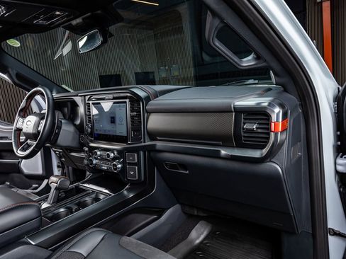 Used 2025 Ford F150 Raptor image 18