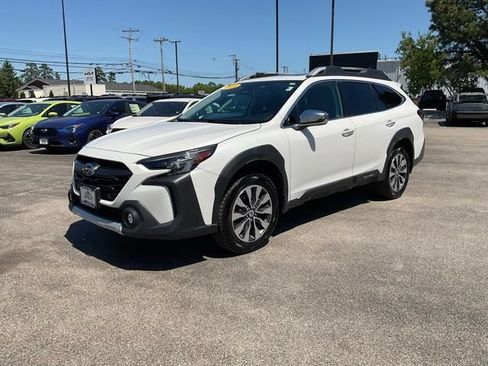 Certified 2024 Subaru Outback Touring XT AWD/4WD image 4
