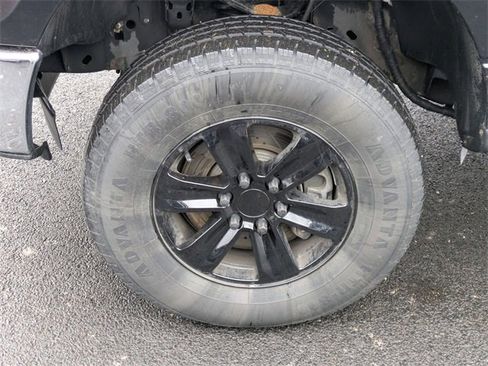 Used 2013 Ford F150 XLT w/ Mid Equipment Group image 27