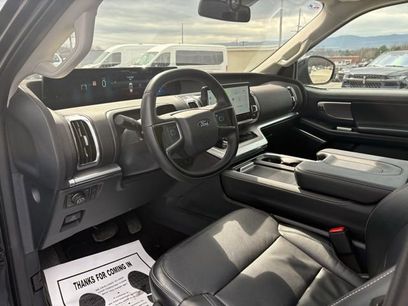 Used 2025 Ford Expedition Platinum