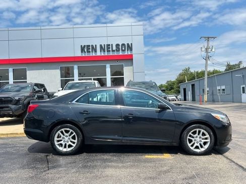 Used 2013 Chevrolet Malibu Eco w/ Power Convenience Package FWD image 12