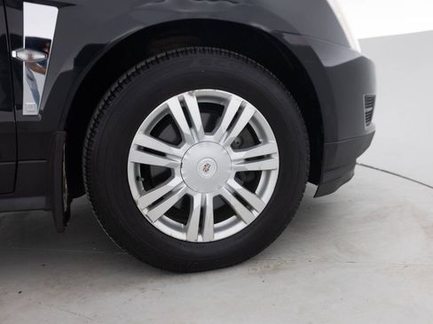 Used 2011 Cadillac SRX Luxury FWD image 19