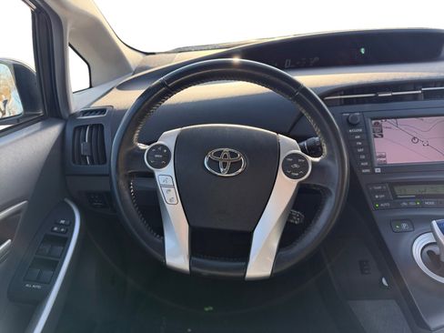 Used 2010 Toyota Prius Five image 12