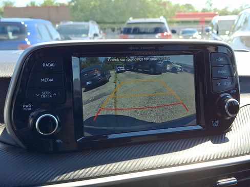 Used 2020 Hyundai Tucson Value AWD/4WD image 17