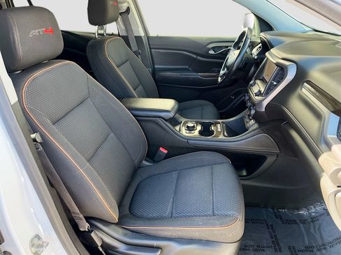 Used 2023 GMC Acadia AT4 AWD/4WD image 30