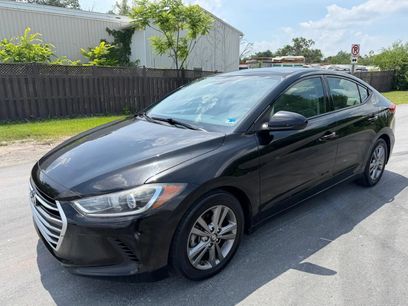 Used 2017 Hyundai Elantra SE