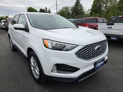 Used 2024 Ford Edge SEL w/ Convenience Package