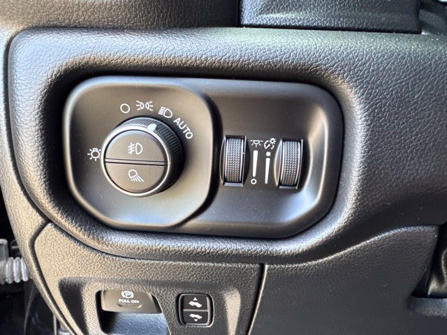 Used 2025 RAM 1500 Lone Star AWD/4WD image 19