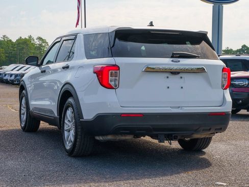 Used 2021 Ford Explorer 2WD image 4