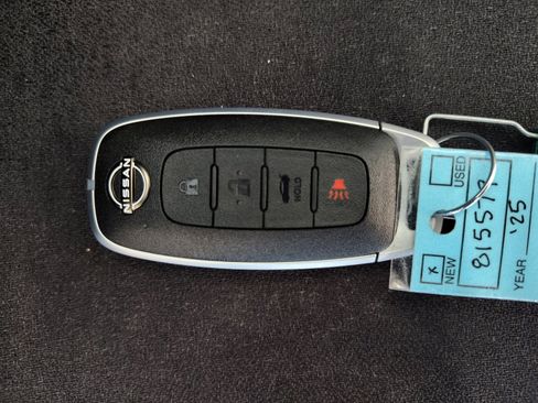 New 2025 Nissan Versa SV w/ Trunk Package image 28