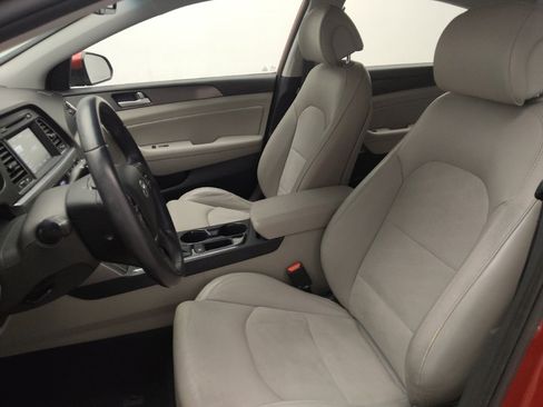 Used 2017 Hyundai Sonata Sport w/ Value Edition Package 02 image 17