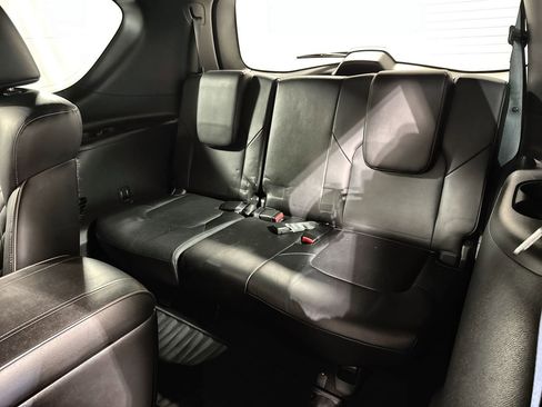Used 2022 INFINITI QX80 Sensory w/ All-Season Package image 31