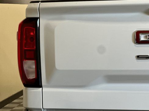 Used 2022 GMC Sierra 1500 Pro w/ Pro Value Package image 40