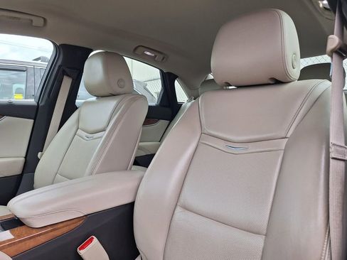 Used 2019 Cadillac XTS Luxury image 5