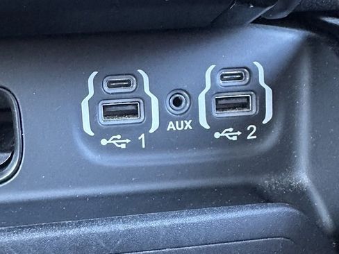 Used 2021 RAM 1500 Limited image 19