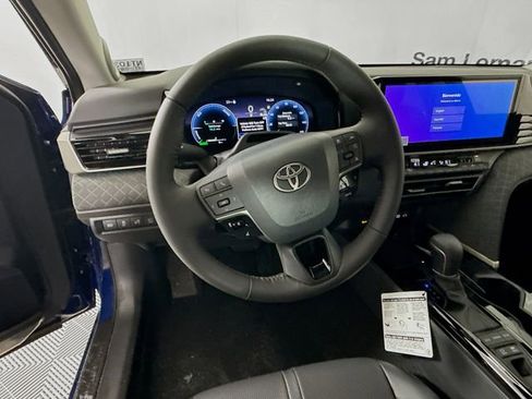 New 2026 Toyota Camry XLE image 11