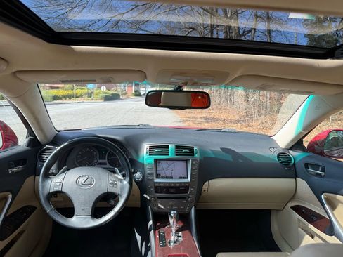 Used 2008 Lexus IS 250 image 4