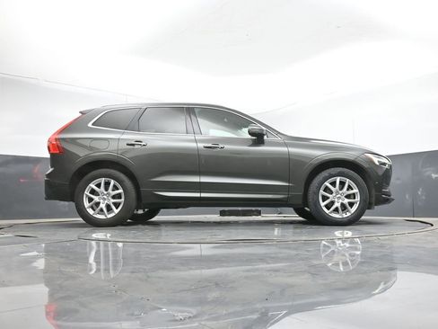 Used 2019 Volvo XC60 T5 Momentum w/ Premium Package image 46