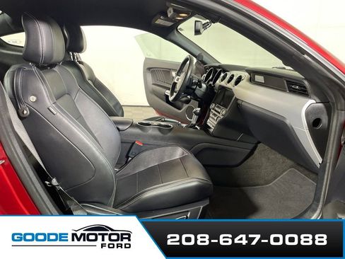 Used 2015 Ford Mustang GT Premium w/ Equipment Group 401A RWD image 21