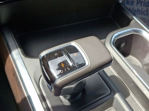 Certified 2023 GMC Sierra 1500 SLT w/ SLT Premium Package image 16