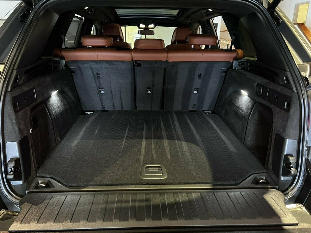 Used 2022 BMW X5 M50i w/ Executive Package AWD/4WD image 28